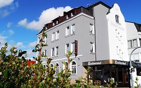 Hotel Grader